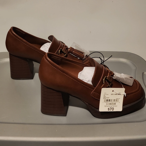 NWT a.n.a A New Approach Chunky Heels,  Size 5.5 - Picture 7 of 14